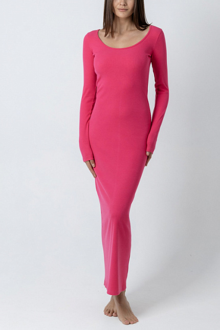 Платье длинное с рукавом розовое